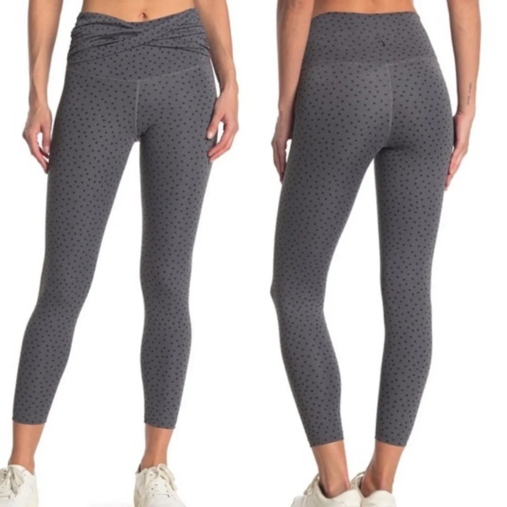 Nike yoga pant